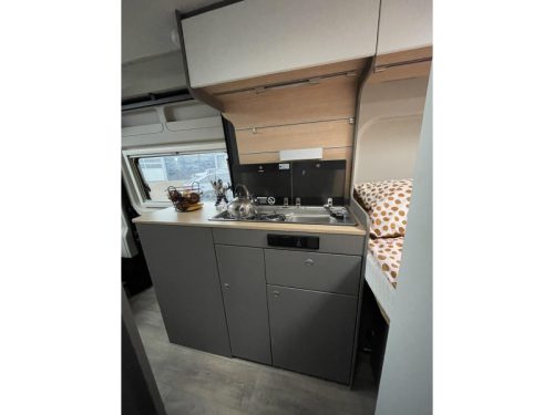 LMC Innovan 600 photo: 19