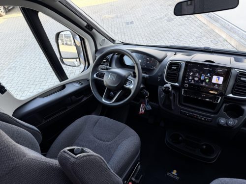 Hymer Exsis-T 580 PURE Automatic, dish, TV photo: 12
