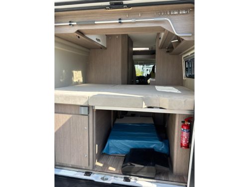 P&ouml;ssl 2Win Plus 600 awning, bike rack, top photo: 16