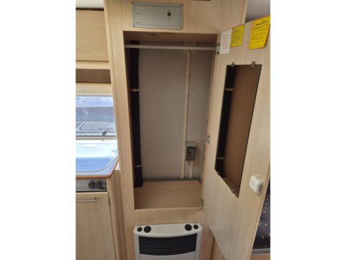 Kip Shuttle 41 EKL Mover-Awning-Bag awning photo: 8
