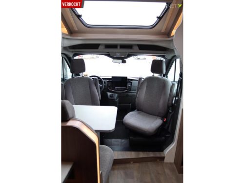 Carado T338 165PS Automatik | BR System | LPG Anlage | L&auml;ngsbetten | Wechselrichter | Lithium | Backofen | Solarpaneele | Bearlock | Editio Foto: 7