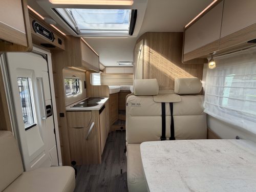 LMC Cruiser V646 photo: 13