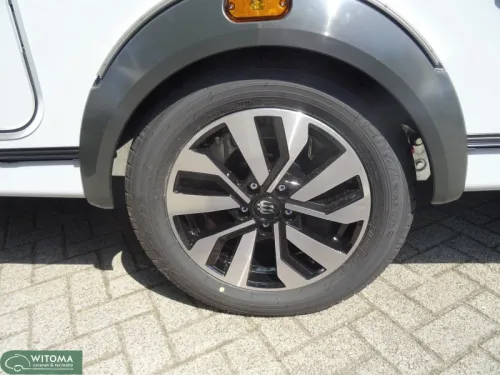 Knaus Sudwind Black Selection 500 FU 50 year Witoma advantage!  photo: 17