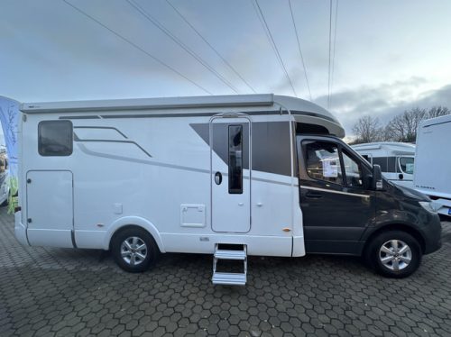 Hymer Tramp S 585 POP-TOP ROOF + SINGLE BEDS photo: 9