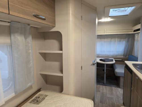 Dethleffs C'Joy 460 LE Single Beds TENT 2017 photo: 6