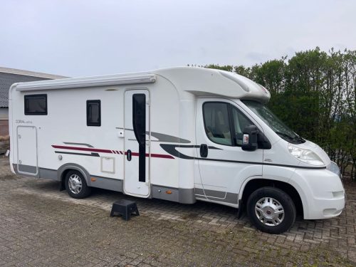 ADRIA CORAL S 670 SL Foto: 0