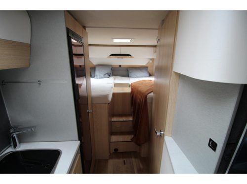 Hymer BMC-I 580 Hubdach | Solar | Fahrradtr&auml;ger | Automatik | Hubdach | Solar | Fahrradtr&auml;ger | 9Traps Aut foto: 19