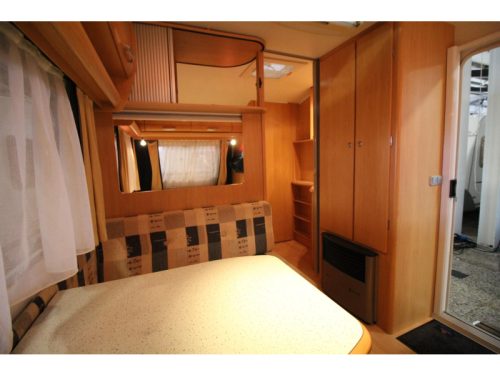 Beyerland Sprinter Lite 390 FB Awning,Bicycle rack photo: 15