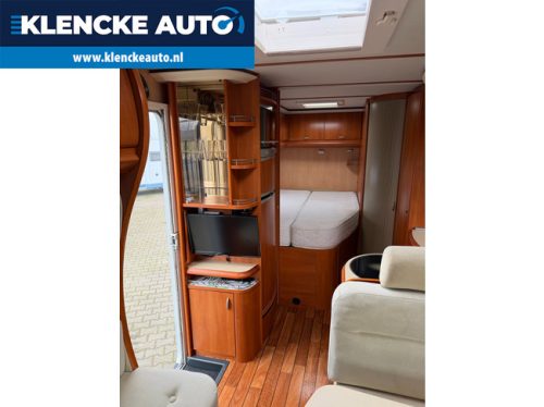 Hobby D 650 FLC 122.223km Air suspension Air conditioning Cruise control Fixed bed Oven WELL MAINTAINED LPG Neat photo: 8