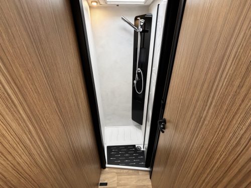 Pilote G 740 FGJ Motorhome, Face to Face 2027 photo: 10