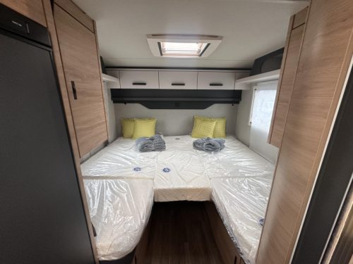 Knaus L!ve Ti 650 MEG Unique low single beds photo: 15