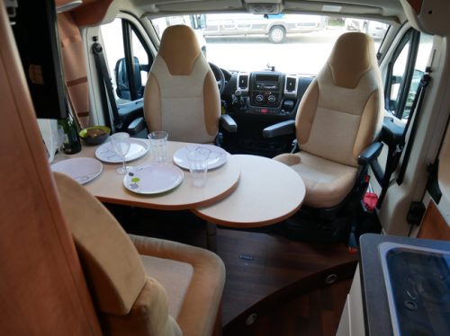 Carthago Malibu Van 600 DB, 6 Meter Kastenwagen, Busbiker!! Foto: 8