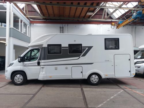 Adria Coral 650 DL L&auml;ngsbetten/face2face/heavy Foto: 16