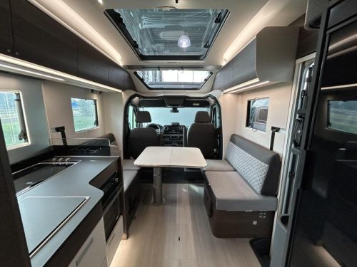 Adria Coral MB Supreme 670 DL Foto: 7