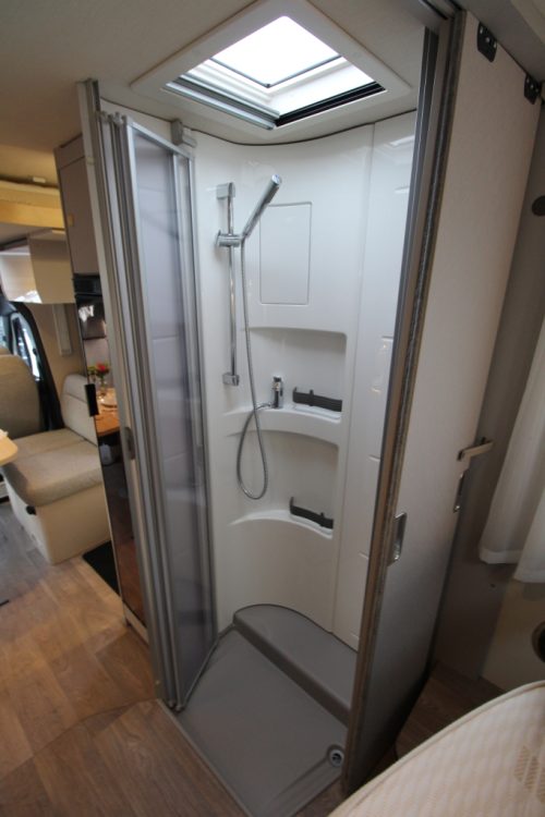 Hymer Tramp T 695 S photo: 9