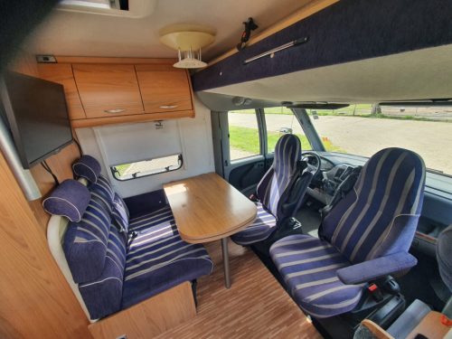 Fiat Ducato B&uuml;rstner Aviano i 650, 2 paneles solares Control de crucero Aire acondicionado de techo foto: 7