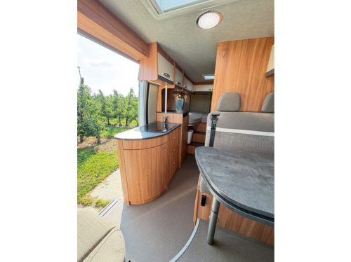 P&ouml;ssl SUMMIT 640 Lithium/Solar/VanSwing/Bearlock/All-Season/Gasalarm/Duocontr./Awning photo: 15