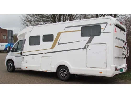Eura Mobil Profila RS 695 EB Mondial, Single beds and Pop-top roof  photo: 13