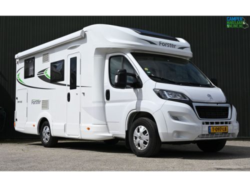 Eura Mobil Forster 699EB photo: 0
