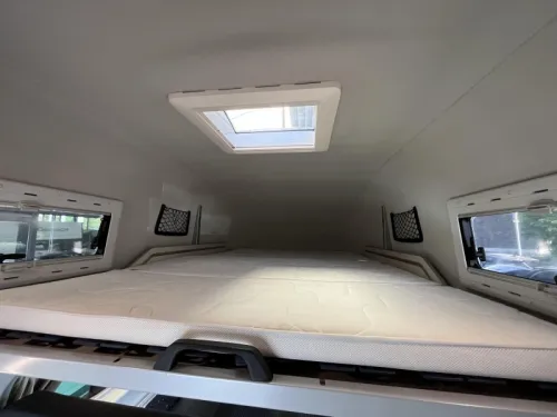 Westfalia Nugget FORD Toit sur&eacute;lev&eacute; photo : 4