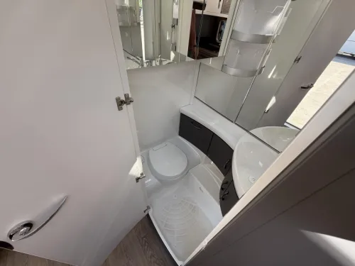 Hobby Excellent Edition 490 KMF Very complete caravan! photo: 11