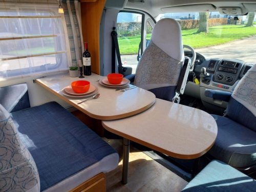 B&uuml;rstner Nexxo T 720 ENKE mit niedrigen Einzelbetten Foto: 3