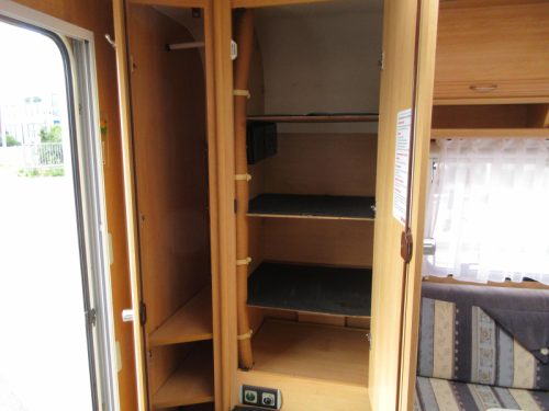 Dethleffs Camper 440 DB QUERBETT UND MOVER Foto: 15
