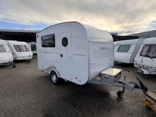 Hobby Beachy 360 YM23 With awning