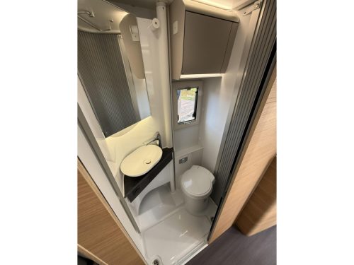 Adria Coral 600 SL L&auml;ngsbetten  Foto: 19