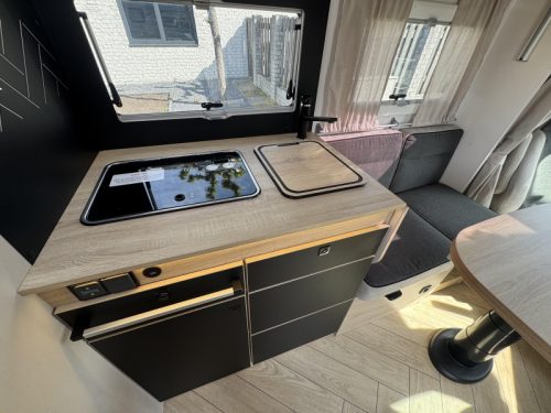 Chausson Etape Line 788 Transverse bed pop-top roof photo: 22