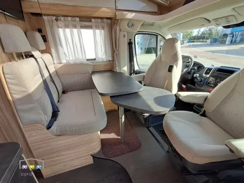 Hymer Exsis-T 474 single beds photo: 11