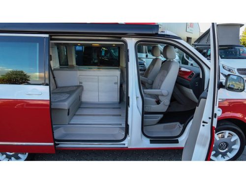 Volkswagen California T6 Ocean Red Bulli edition photo: 6