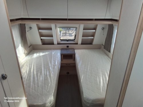 Hobby De Luxe 540 UL Single beds photo: 5