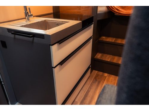 Niesmann+Bischoff Ismove 6.9E Automatic photo: 20