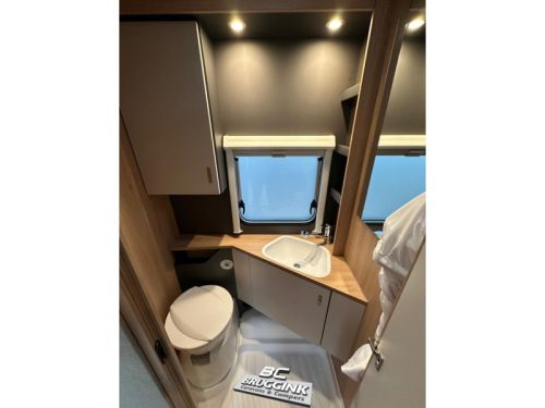 Knaus Sport 500 QDK 3-ETAGENBETT!! 6-P Foto: 9