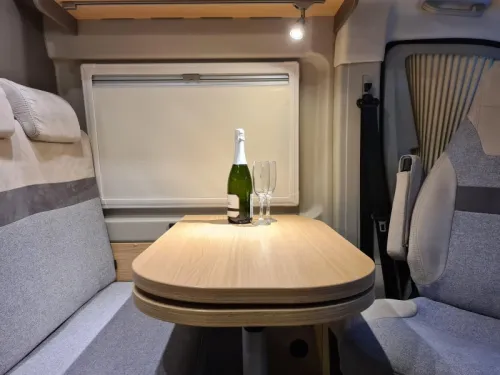 LMC Innovan 600 Skyroof - mid-Sept/Oct photo: 13