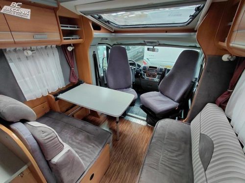 Dethleffs Advantage 6501 B - FRANZ&Ouml;SISCHES BETT - F&Uuml;HRERSCHEIN KLASSE B Foto: 2