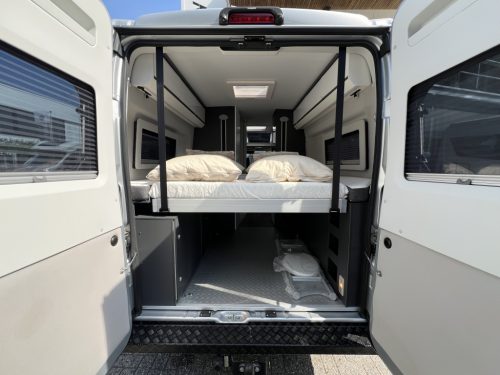 Adria Twin Supreme 640 SGX 9-T AUTOMAAT 2X ZONNEPANEEL  Foto: 20