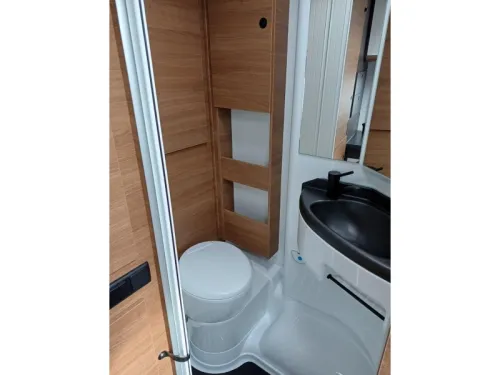 Benimar Yrteo 881 Primeur unter 6m Foto: 19
