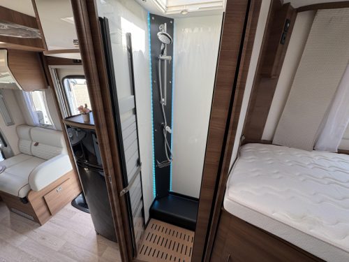 Rapido 666 F Automatic Single beds photo: 18
