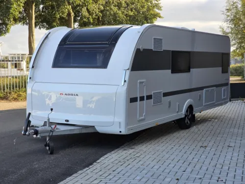 Adria Alpina 663 HT Foto: 4