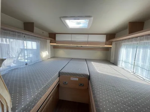 Sunlight T 68 Single Beds Drop-down Bed photo: 17