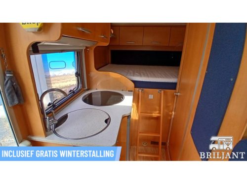 Hymer TEILINTEGRIERT HV 522 .. 2006 transverse bed photo: 3