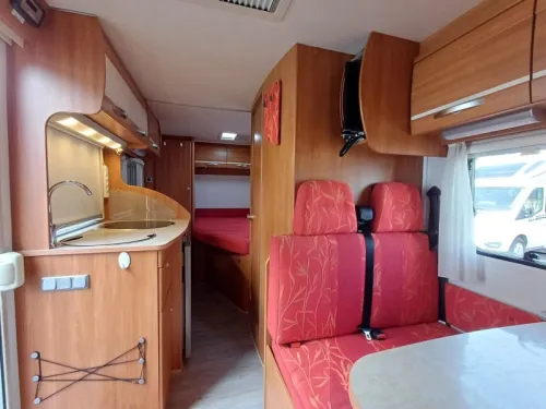 Hymer Eriba 576 ECS photo: 6
