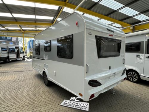 Knaus Sport 450 FU NEU! Foto: 2