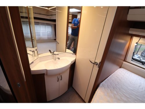 Hobby Excellent 460 UFE Mover/ Awning/ Fdrager photo: 13