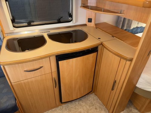 Fendt Saphir 470 TDB CAMA FRANCESA ASIENTO REDONDO AVANC&Eacute; foto: 7
