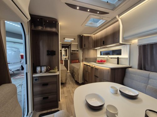 Kabe Safir 600 TDL E2 2.3 Single beds photo: 20