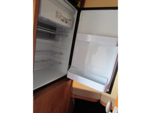 Malibu Van Comfort 600 DB Querbett, Automatik Foto: 4