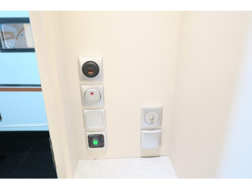 Adria Adora 462 PU KASSETTENMARKISE+MOVER+FUSSBODENH  Foto: 17